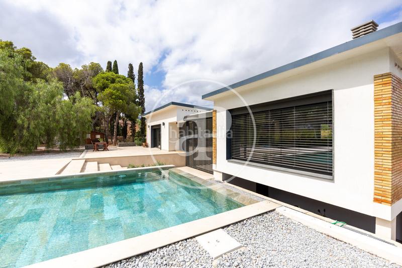 Foto 55ad8518-3e6e-456f-bae9-15439f37f9fd. Maison dans camí can garra 2 dans Tiana