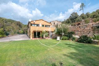 Bauernhof in Rocaferrera. Masía en venta en sant andreu de llavaneres