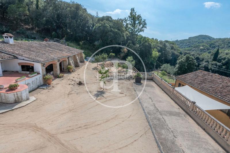 Foto f2941204-9ebd-4ee5-b970-d7dcf3562c1f. Mas avec chauffage parking dans Rocaferrera Sant Andreu de Llavaneres