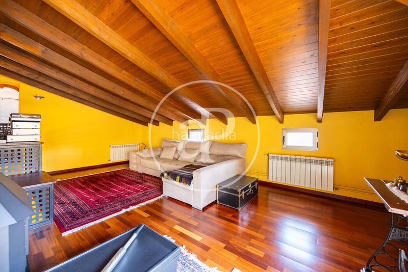 Foto 0762a81d-c9f6-418e-8fa0-35269d024b8d. Haus mit heizung parking pool in Teià