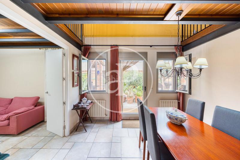 Foto 0f7527c1-8f5b-4ace-84b6-7dd6645060f1. Haus mit heizung parking pool in Teià