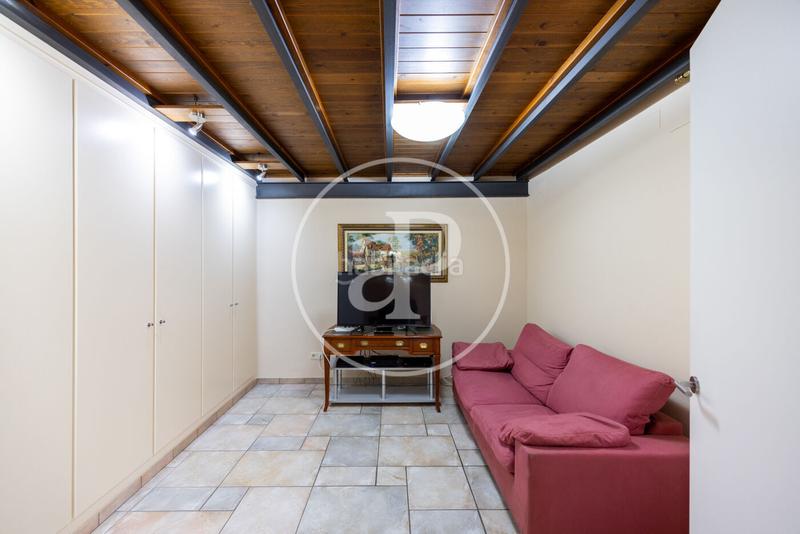 Foto 6380444f-06ae-420a-a20e-aa1fd514f162. Haus mit heizung parking pool in Teià