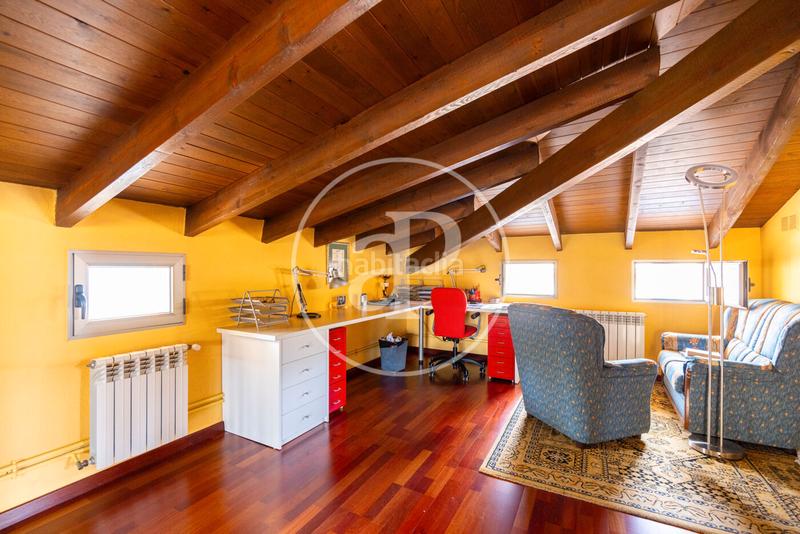 Foto 8d2758e1-2897-46d9-ae02-ef05592caa9e. Haus mit heizung parking pool in Teià