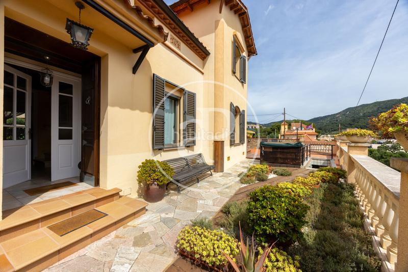 Foto b2317e5d-1b8f-4b18-bcd2-04f21b200d62. Haus mit heizung parking pool in Teià