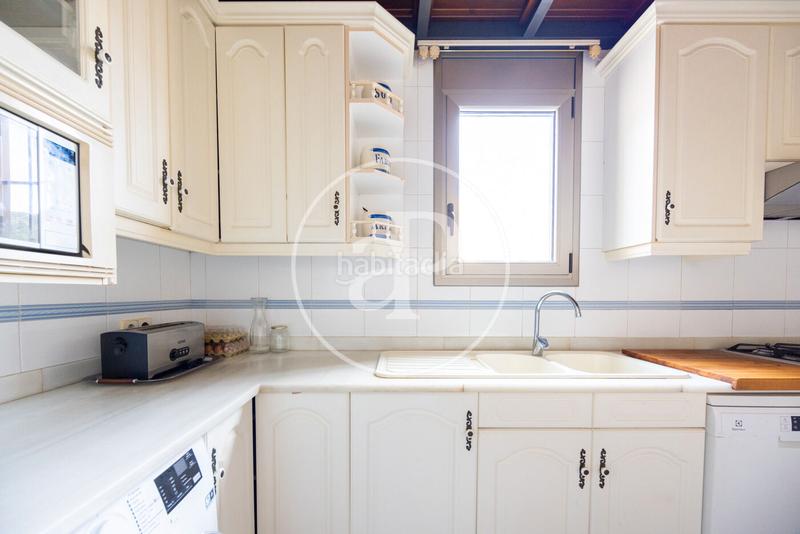 Foto f34bab6c-5e49-4c55-83a6-bc17396f5742. Haus mit heizung parking pool in Teià