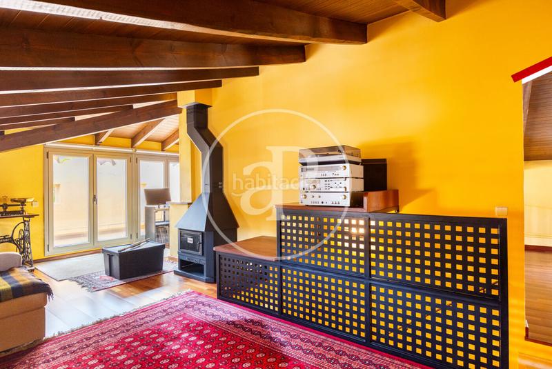 Foto ff9ad547-a18c-4cd9-a91d-87e0082a883e. Haus mit heizung parking pool in Teià