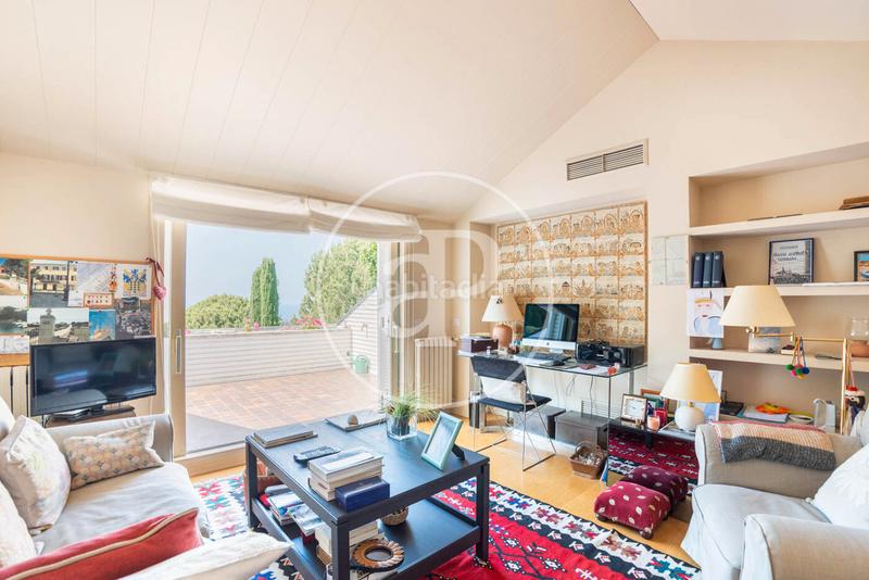 Foto 031933f3-0c70-4922-bd6a-6541ff0af1f7. Casa con riscaldamento parcheggio piscina in Supermaresme Sant Vicenç de Montalt