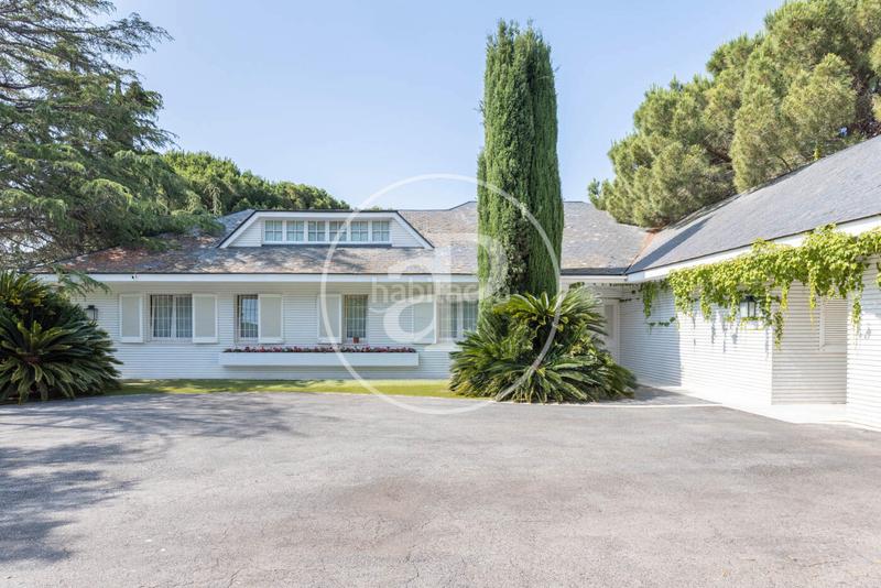 Foto e78ad960-6e93-45cf-8a2a-3264e9bcc54f. Casa con riscaldamento parcheggio piscina in Supermaresme Sant Vicenç de Montalt