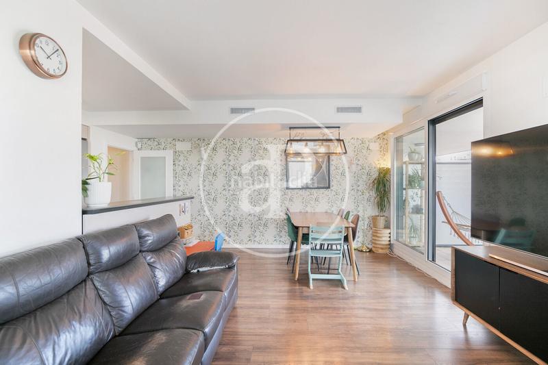 Foto 87c50775-d067-4b5f-8ba5-132aeb0b88a3. Flat in carrer del progrés 213 in Port Badalona