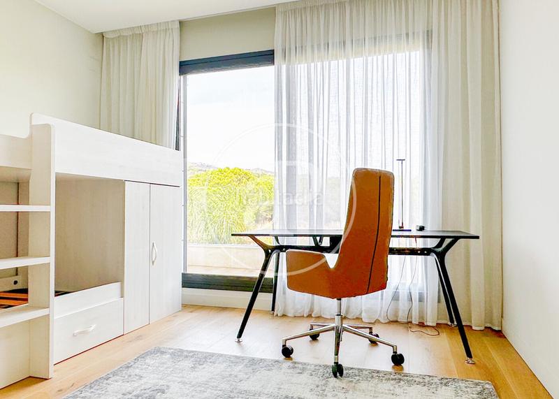 Foto 57dbd8d8-d8d5-4935-b954-9e4eda3b72ed. Casa amb calefacció aparcament piscina a Montgat