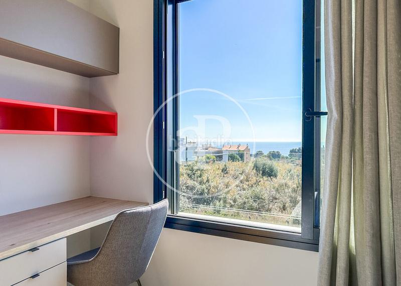 Foto 73c099ec-04b7-4b2d-9751-1b55d2df3598. Casa amb calefacció aparcament piscina a Montgat