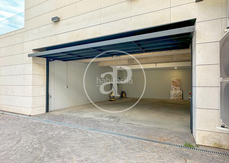 Foto 8e75b88f-6f83-4a09-8848-df7bb8dc464b. Casa amb calefacció aparcament piscina a Montgat