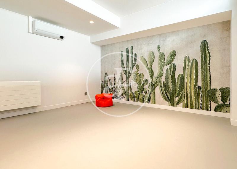 Foto cc93051b-907d-4c34-b7ce-0e1e6a76b6f6. Casa amb calefacció aparcament piscina a Montgat