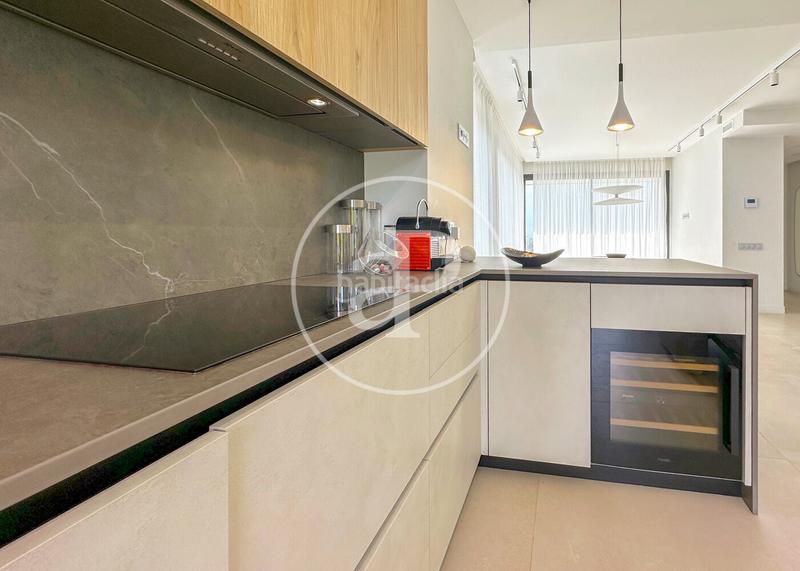 Foto eddfb5b7-6e58-4b06-b2ae-3fafd495978b. Casa amb calefacció aparcament piscina a Montgat