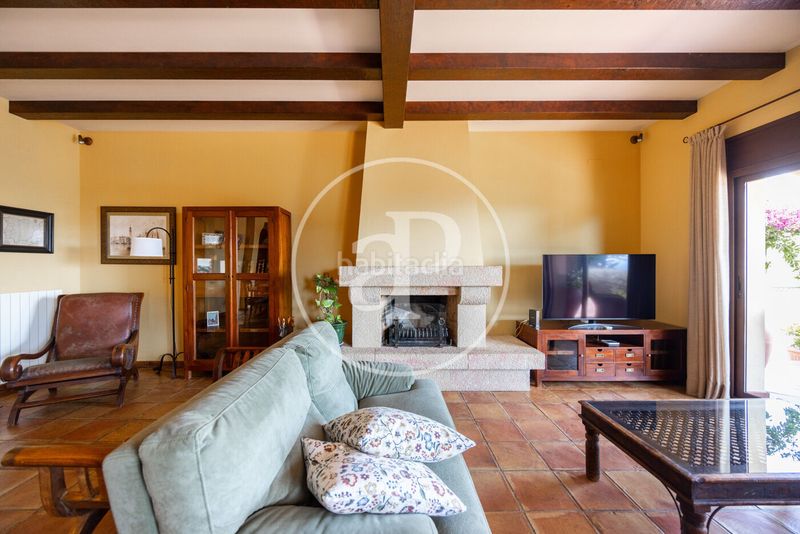 Foto 43d3e615-5aa5-4f8e-a481-8ce5de4e02a2. Casa amb calefacció aparcament a Nucli Urbà Argentona