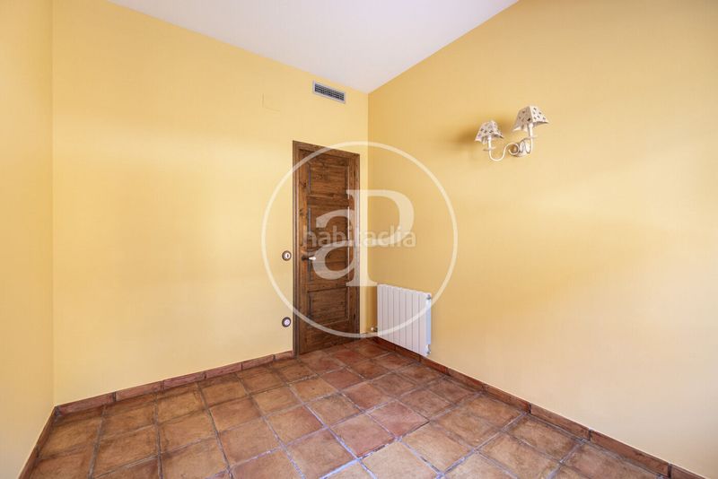 Foto 7629a2c4-388b-430a-b12a-affe9214d7df. Casa amb calefacció aparcament a Nucli Urbà Argentona