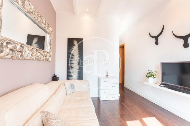 Foto 8da5770f-ab1a-48a7-b48a-a7018d79d8fa. Miete etagenwohnung mit heizung in Fort Pienc Barcelona