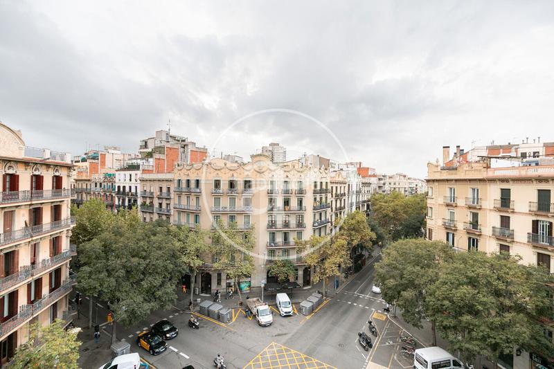 Foto 37d30e17-1320-472d-a125-86fc7c0ad9d5. Àtic amb calefacció a L´Antiga Esquerra de l´Eixample Barcelona