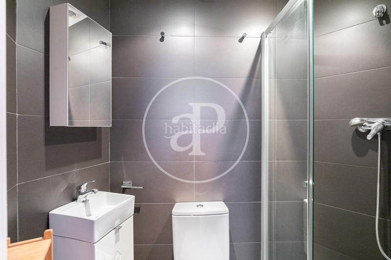 Foto da521872-e89c-4305-a3f6-a5f5c94d09c3. Àtic amb calefacció a L´Antiga Esquerra de l´Eixample Barcelona