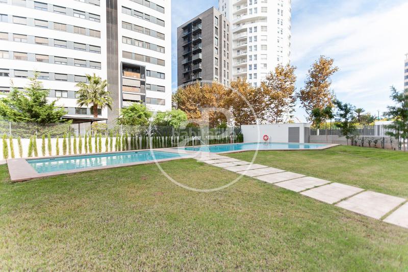 Foto 8f9e9750-0567-408f-ba01-e6f066493032. Flat with heating parking in La Punta Valencia