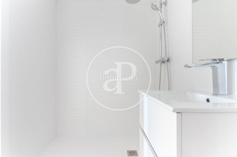 Foto d250a4cb-f779-4d3f-88f0-901278ecbe2e. Flat with heating parking in La Punta Valencia