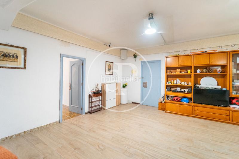 Foto 6acb72e6-36b8-4c59-a0cd-18a2fc915783. Piso  en venta en Barrio del Centro Alicante