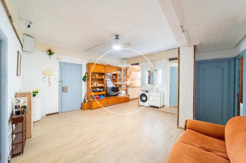 Foto 911bcb05-a2db-411c-b87e-de9edc0194ab. Piso  en venta en Barrio del Centro Alicante