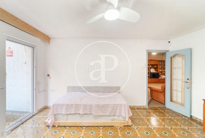 Foto ea4437a3-d35f-45cf-8ba5-24573be933bc. Piso  en venta en Barrio del Centro Alicante