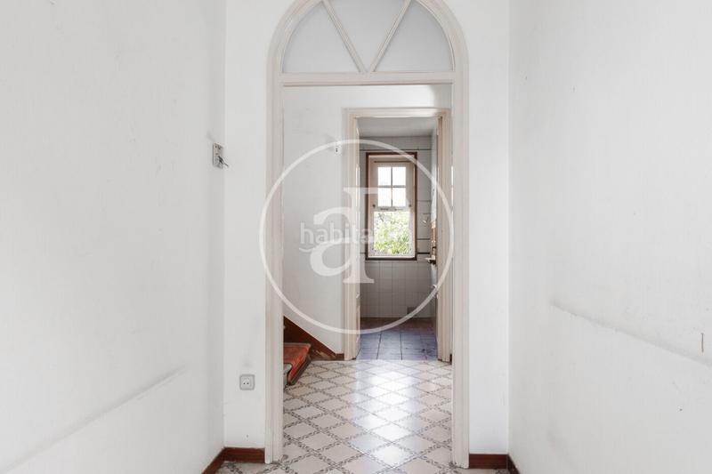 Foto 2287fffb-a08e-4c78-9a06-a9ec1c379001. House with heating parking in Centre Sant Just Desvern