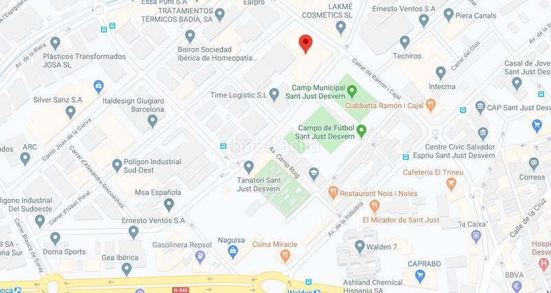 Foto f036b36d-4e8e-49fe-8580-2300adc697c9. House with heating parking in Centre Sant Just Desvern