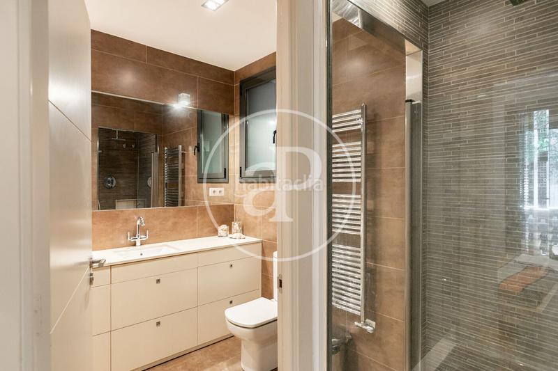 Foto ac1f7232-d1b7-4c9a-ba81-cb8c0e684ee5. Pis amb calefacció a La Nova Esquerra de l´Eixample Barcelona