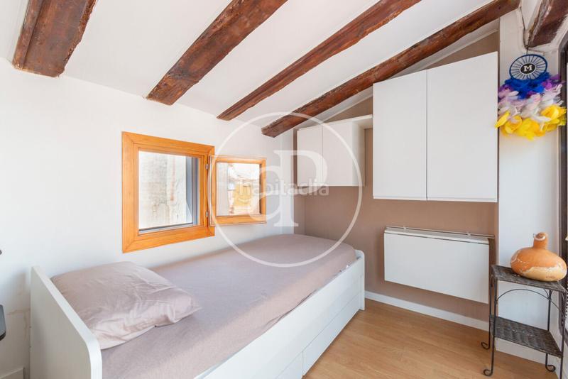 Foto 04fdcc31-f6b9-4c1f-bcc6-13a384c1c8a5. Miete zweistöckige wohnung mit heizung in Sant Francesc Valencia