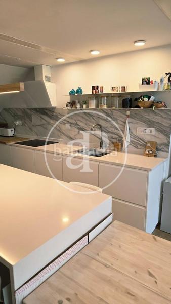 Foto a39a0a86-60b1-435f-9108-64d97c58e652. Pis amb calefacció aparcament piscina a Vara de Quart Valencia