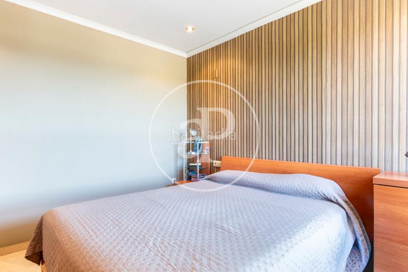 Foto 07dac05c-2041-4427-83b8-3b71ba262a68. Àtic amb calefacció aparcament piscina a Sant Pau Valencia