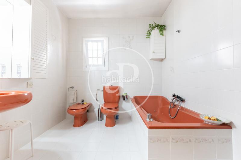 Foto 0baf515d-17a2-4bdf-a98b-43e27e239c3b. Haus mit heizung parking pool in Martinica - Ateneu Cerdanyola del Vallès