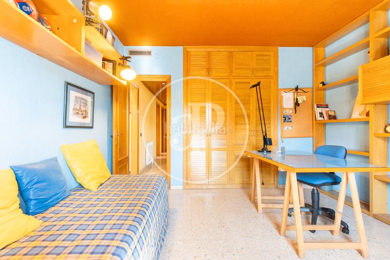 Foto 0c1b773c-1d44-4e79-b1cb-3b416654dd7e. Haus mit heizung parking pool in Martinica - Ateneu Cerdanyola del Vallès