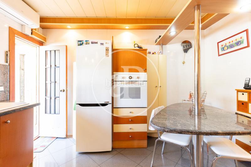 Foto 0e28b526-cae8-4bb4-906d-7ba574614762. Casa  en venta en Martinica - Ateneu Cerdanyola del Vallès