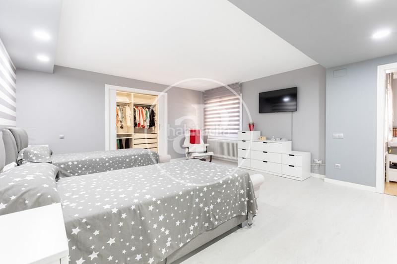 Foto 82622cf9-4980-47fd-807f-a0feb0c5af69. Casa  en venta en Martinica - Ateneu Cerdanyola del Vallès