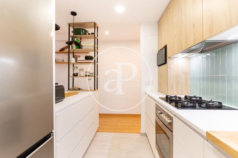 Foto 27756201-e5e4-494f-93ad-58e4862f5748. Pis amb calefacció a El Coll Sant Cugat del Vallès