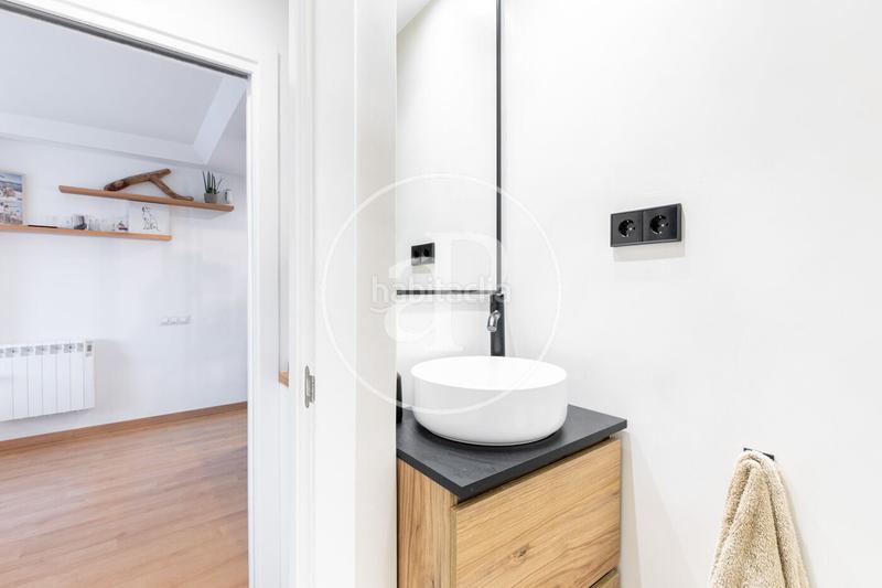 Foto 428b7a9d-59de-491a-85ef-76f64fe7c95c. Pis amb calefacció a El Coll Sant Cugat del Vallès