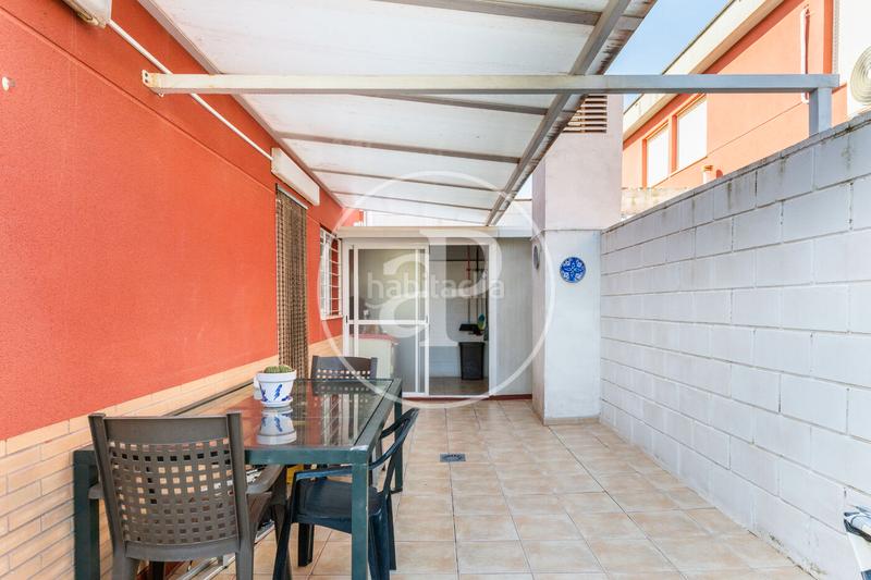 Foto a0eb93c1-ff65-4a55-83b5-b2e4d86bfce2. Casa adosada chalet adosado en venta en Playa Burriana