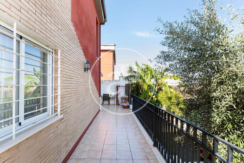 Foto a818e84c-4b11-4d1a-8fbb-fe4fe76add93. Casa adosada chalet adosado en venta en Playa Burriana