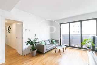 Rent Flat  Sancho de avila. Piso en alquiler junto al cc glorias