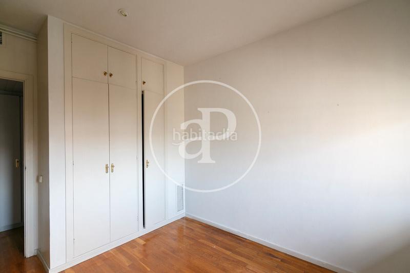 Foto 4898598a-b5ae-4837-b664-502cb9f4a9f5. Lloguer àtic amb calefacció aparcament a Sant Gervasi - Galvany Barcelona