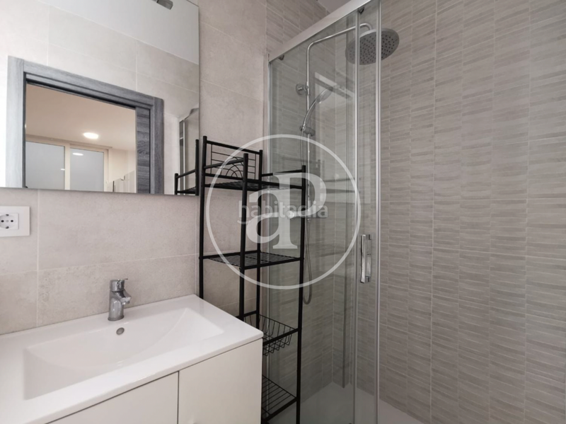 Foto d318f050-cf46-4e88-873b-34a06022e4bb. Piso  en venta en algirós en La Bega Baixa - Plaza Xúquer Valencia