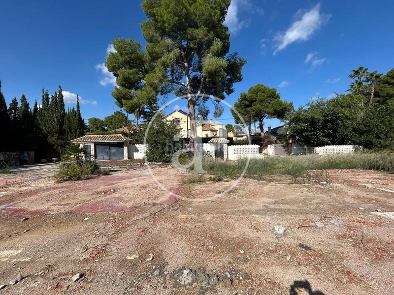 Foto 32b893e4-f0e4-4c21-9e29-cff000db32bd. Terreno residencial en La Cañada Paterna