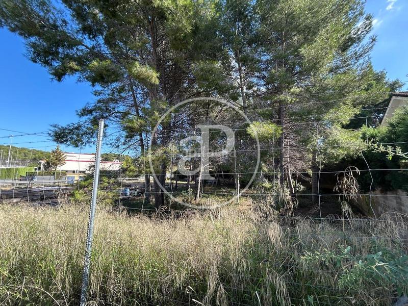 Foto ba5f24d6-d475-4b64-aaf2-0f21c9c9724e. Terreny residencial a La Cañada Paterna