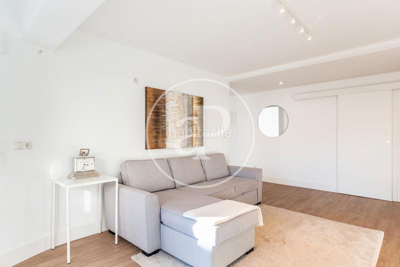 Foto 44bc40d9-ef60-4ce9-96a3-6191f42bb916. Piso  en venta en quatre carreres en Mont Olivet Valencia