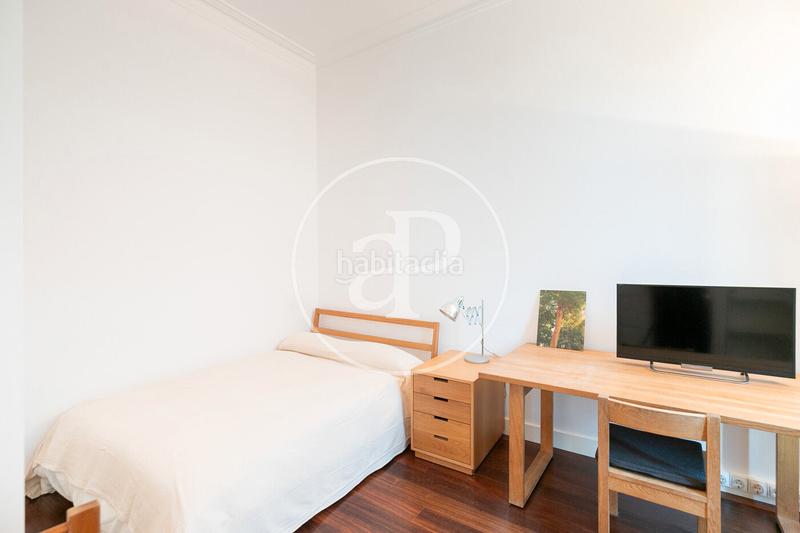 Foto d597765e-231f-471b-8ceb-55ff3df3bcfb. Miete etagenwohnung mit heizung in Dreta de l´Eixample Barcelona