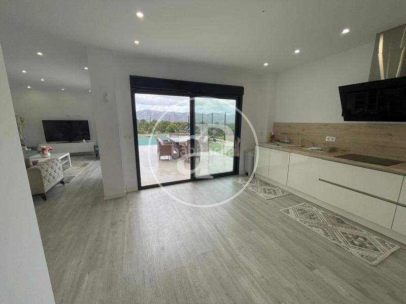 Foto 7aa4f3a3-8b31-4d86-932d-6dc83a130684. Casa amb calefacció aparcament piscina a Escandinavia-Cautivador Alfàs del Pi (l´)